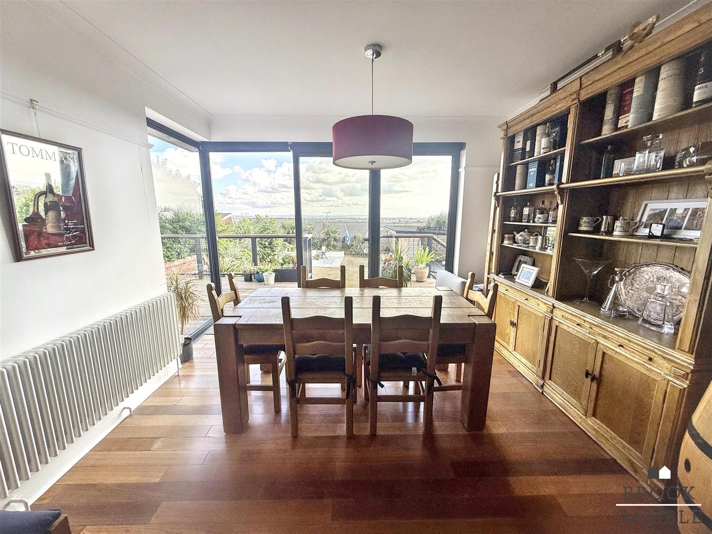 6 Bedroom House - Detached. Willingdon Road in Eastbourne,  14